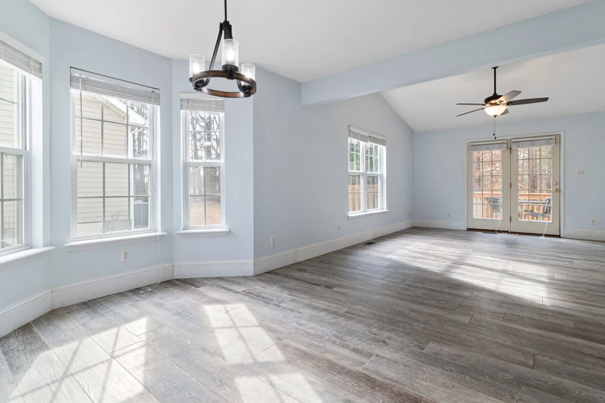 Clean, safe room after biohazard cleanup in Dunwoody, GA